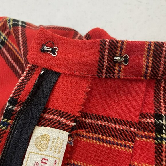 Vintage Young Pendleton Girls Size 11-12 Red Wool Tartan Plaid Pleated Skirt - Picture 6 of 13
